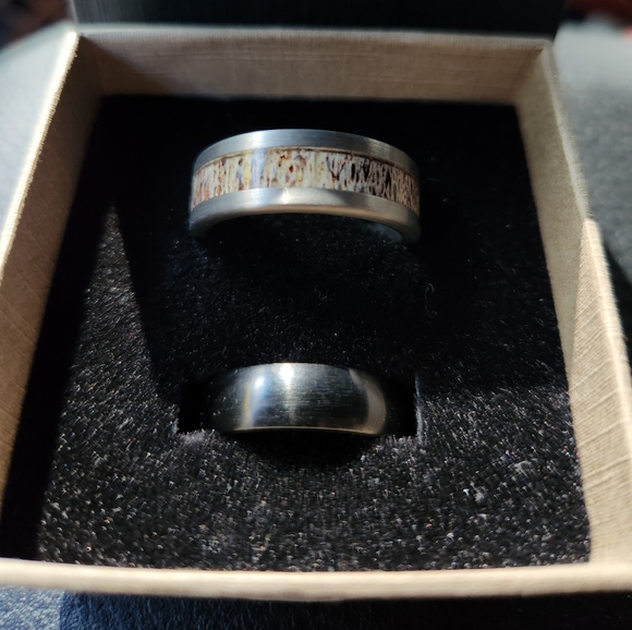 Tungsten size 10.5 men's wedding bands - Picture 1 of 3